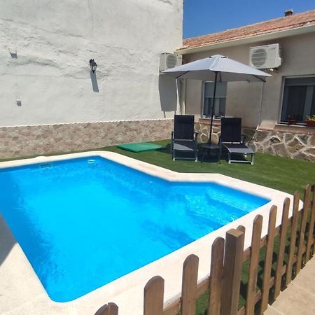 La Casa Del Cerrillo Villa Sonseca Luaran gambar