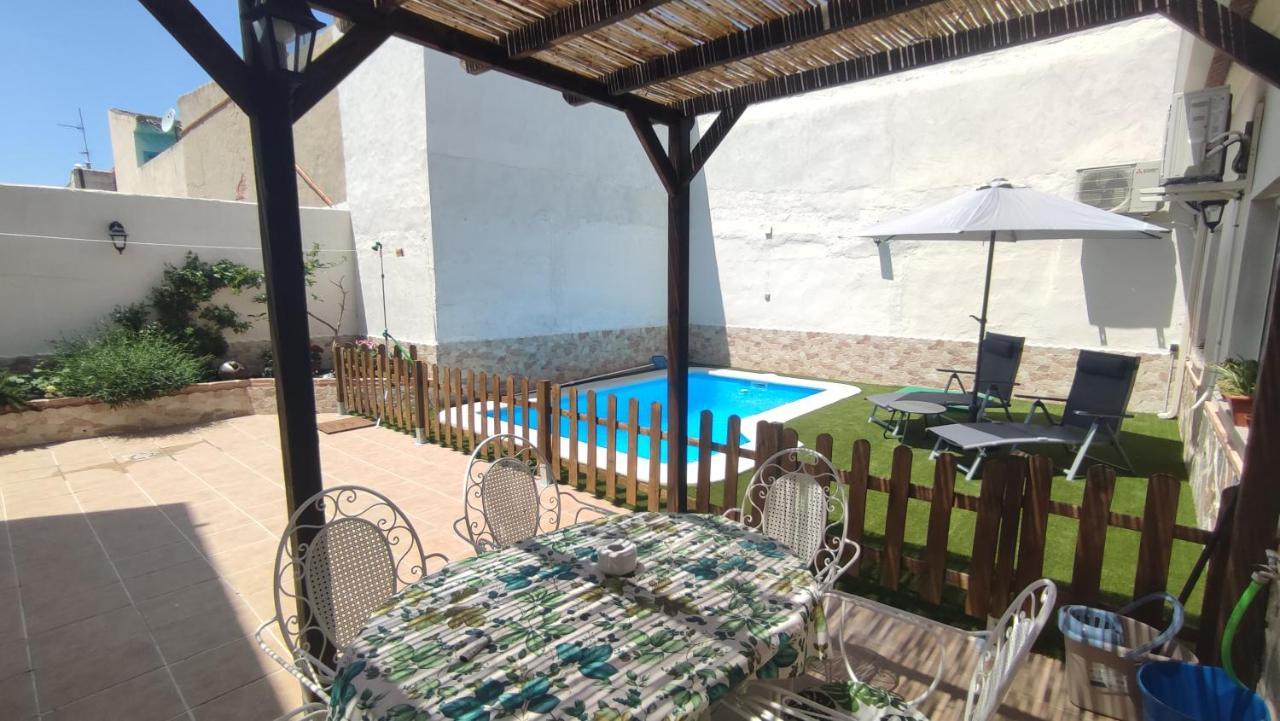 La Casa Del Cerrillo Villa Sonseca Luaran gambar