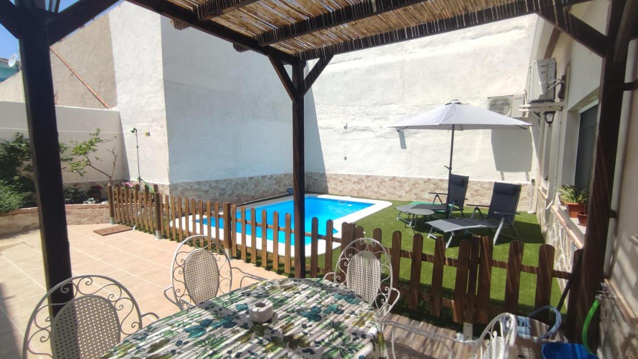 La Casa Del Cerrillo Villa Sonseca Luaran gambar
